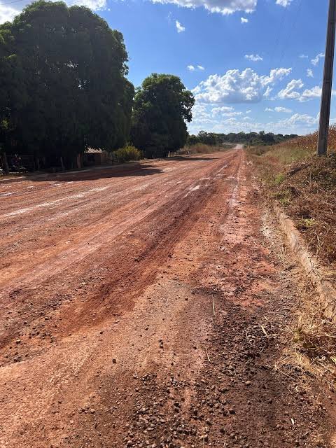 Obra de R$ 3 milhões tem afundamento na pista e falhas na drenagem, e vira alvo do MP