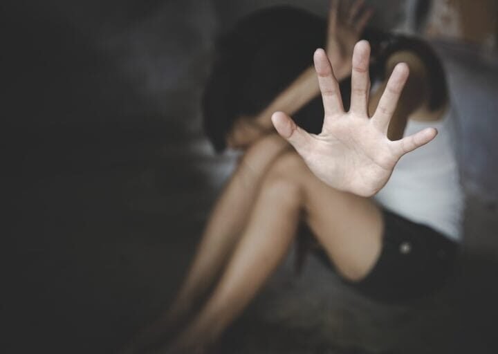 Pai é condenado a 40 anos de prisão por estuprar filhas em Cuiabá; teve filhos com uma delas