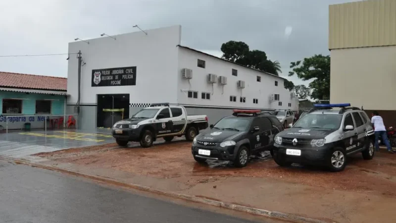 Mulher procura delegacia para registrar pedido de medida protetiva e é presa por homicídio