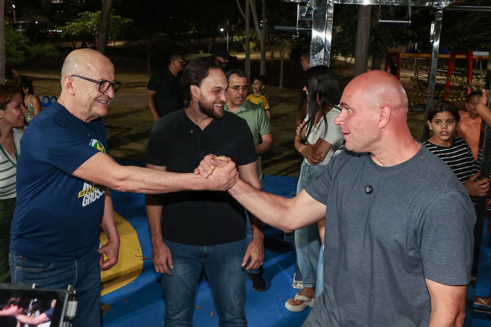 Abílio reforça ‘laços’ e acompanha Pivetta durante vistoria em parque da capital