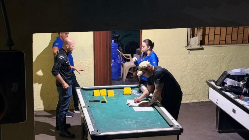 Dono de bar é assassinado a tiros durante a noite dentro do próprio comércio em bairro de Cuiabá