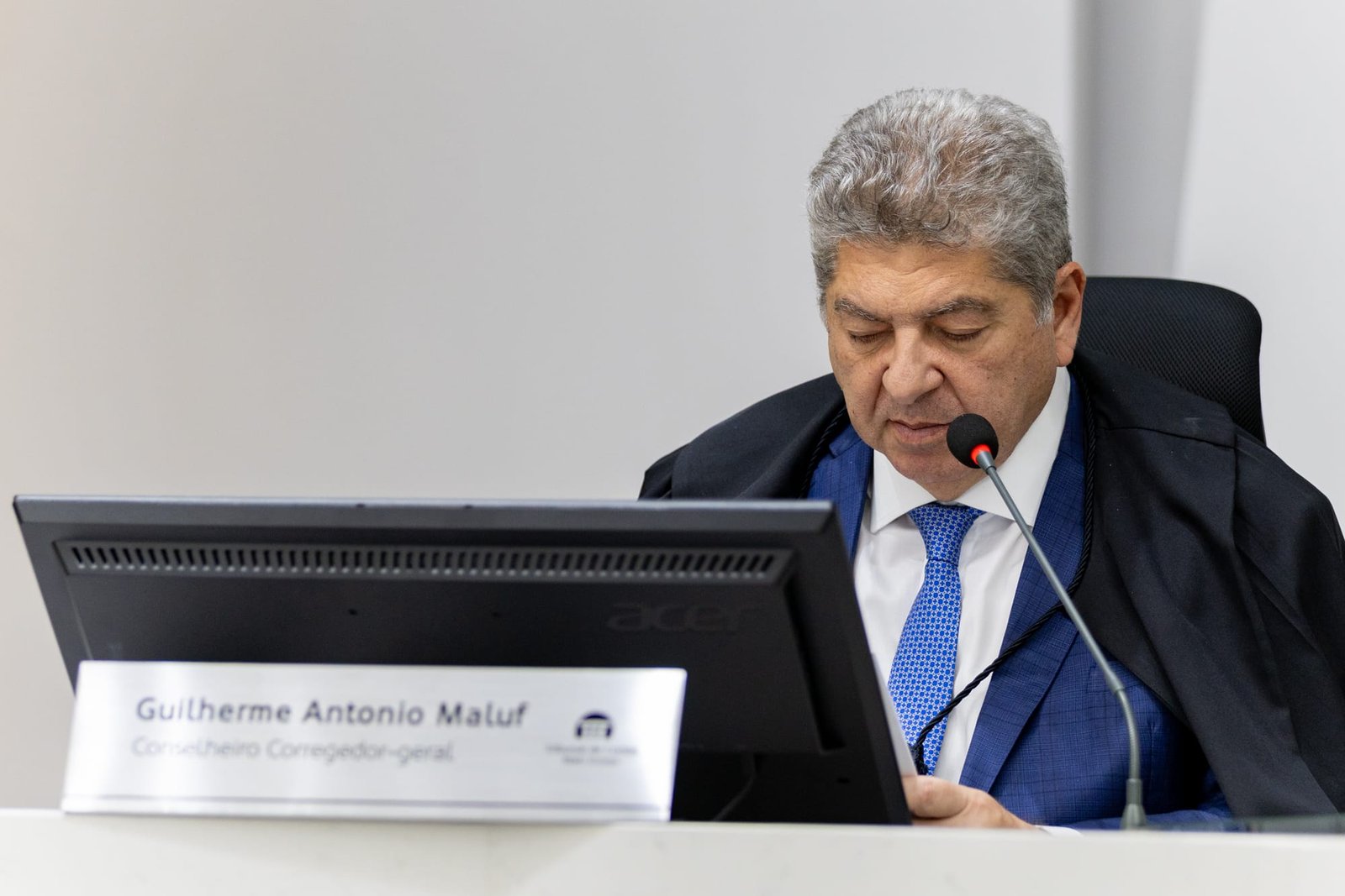 TCE mantém suspenso pregão  para contratação de empresa para higienização hospitalar