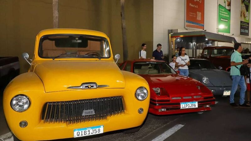 Exposição de carros antigos reunirá mais de 200 exemplares domingo em VG