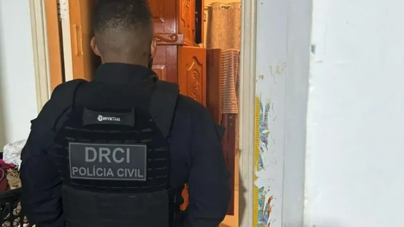 PC cumpre mandados contra investigado por aliciar menores de idade em redes sociais