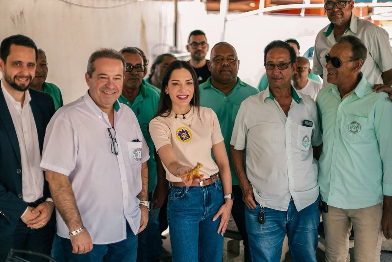 Janaina se reúne com taxistas de VG e garante representatividade no Senado
