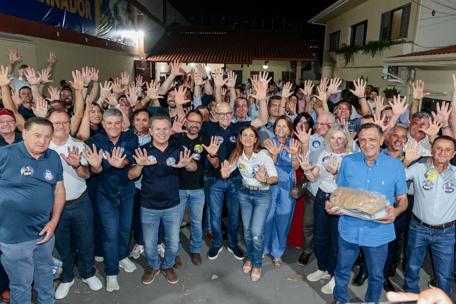 Mais de 130 prefeitos assinam carta de apoio à reeleição de Pivetta: “MT firme e para frente”