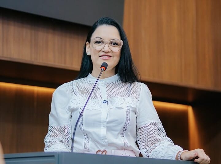 Esposa de prefeito recebe doação de R$ 300 mil de ‘barão do agro’ para disputar vaga na Assembleia