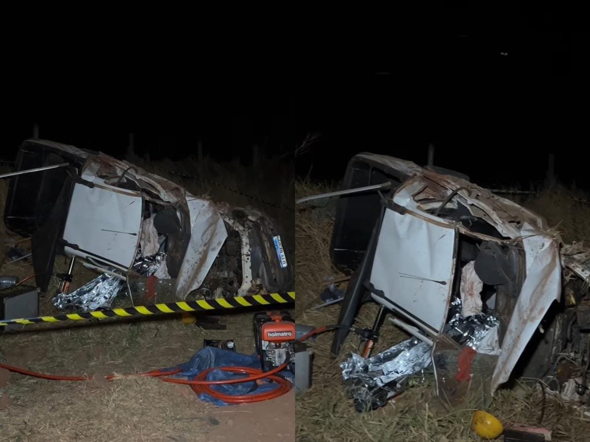 Carro capota após bater em carreta estacionada; motorista  morre e carona fica ferido