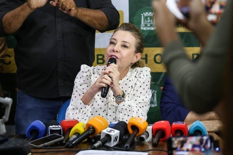 Flávia recorre ao CNJ para suspender bloqueio de R$ 19,7 milhões da prefeitura de VG