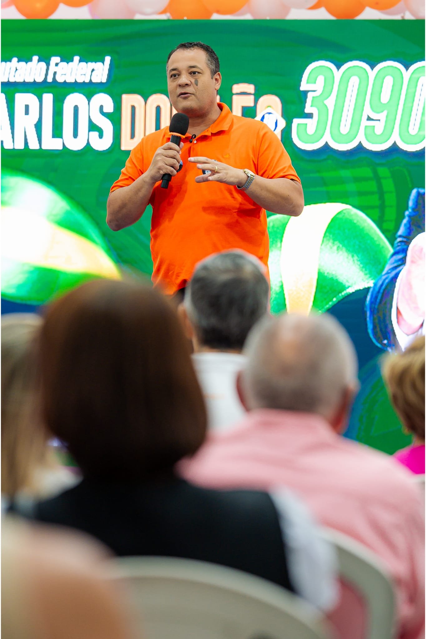 Carlos Dorilêo Jr reúne mais de 200 apoiadores e defende renovação política em MT