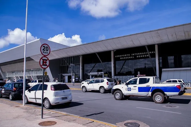 Pneu de avião estoura em pouso e afeta seis voos no Marechal Rondon, em Várzea Grande