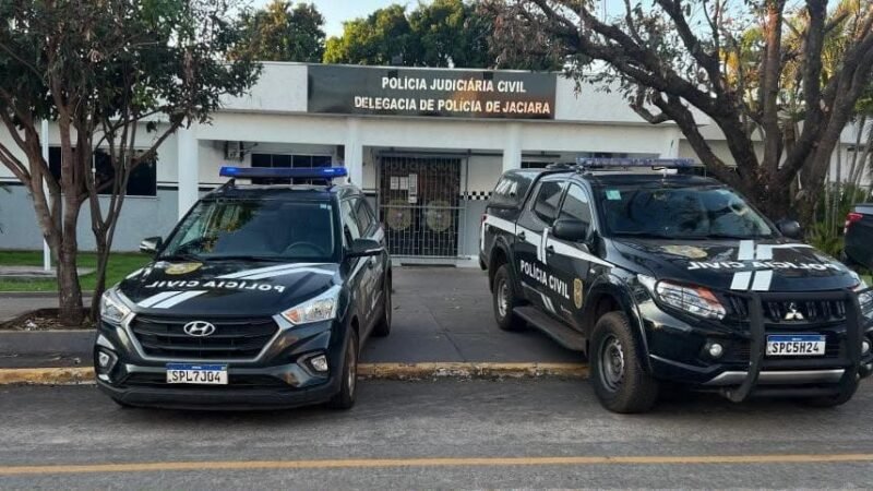 Homem aplica golpes com Pix agendado em comércios e é preso com parte das mercadorias