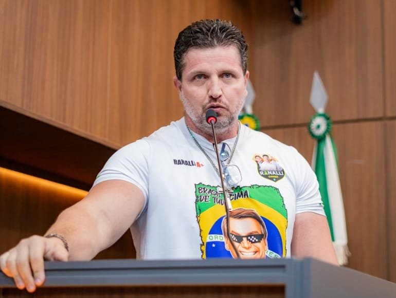 Cuiabá sanciona lei para ajudar pessoas vulneráveis a retornarem à cidade de origem