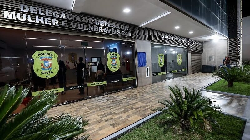 Foragido e investigado por importunação sexual é preso ao prestar depoimento em VG