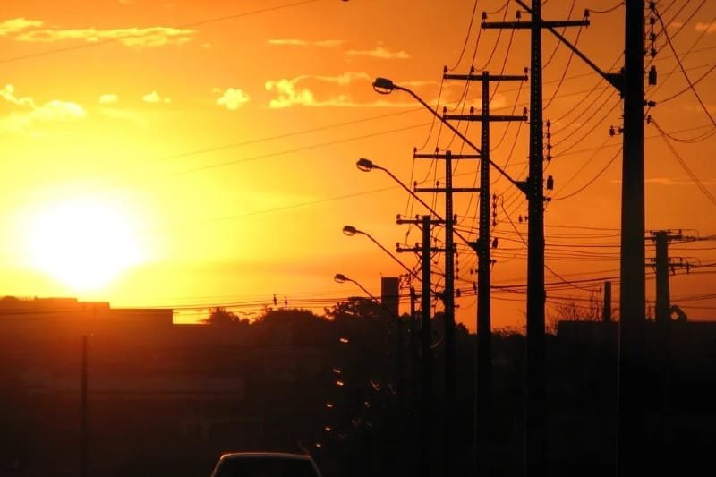 Com alerta laranja, Cuiabá deve alcançar 39 graus e ser a capital mais quente do país nesta terça-feira