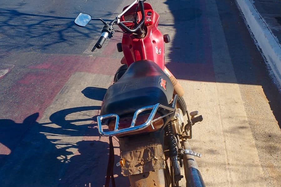 GM prende dois homens em moto com placa adulterada em VG; condutor estava embriagado