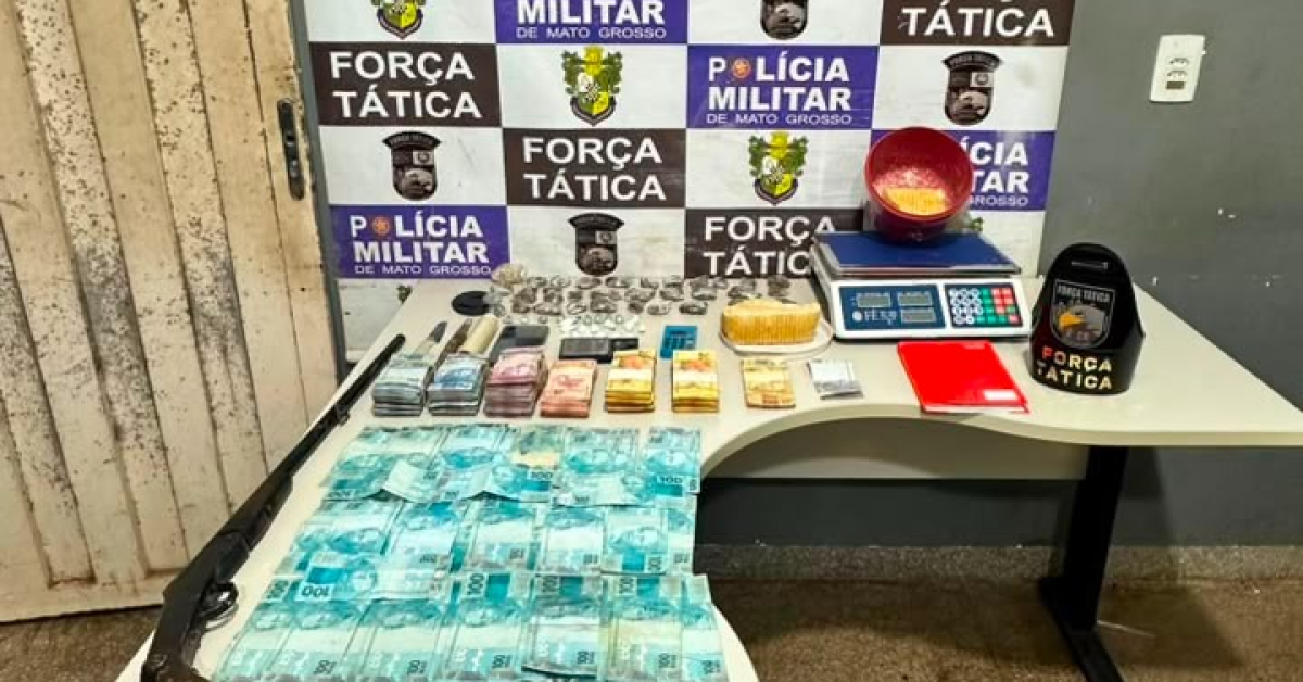 Homem é preso pela Polícia Militar com espingarda, drogas e R$ 15 mil em dinheiro