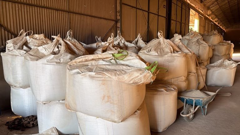 Polícia Federal derruba esquema de adulteração de fertilizantes e furto de grãos em Mato Grosso