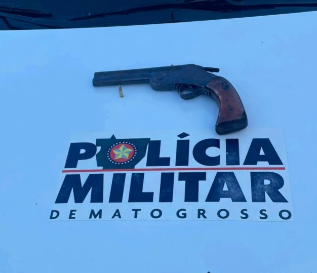 Polícia Militar prende homem após ameaça de morte contra ex-companheira e confisca arma