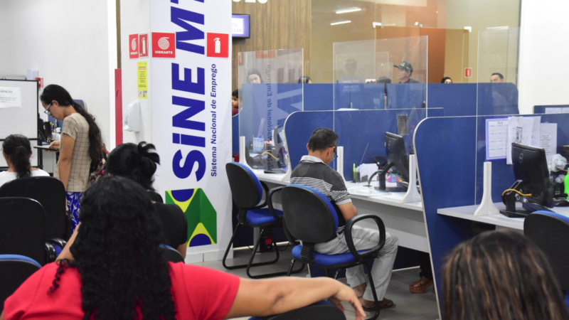 Sine-MT disponibiliza mais de 2,3 mil vagas de emprego nesta semana; confira funções