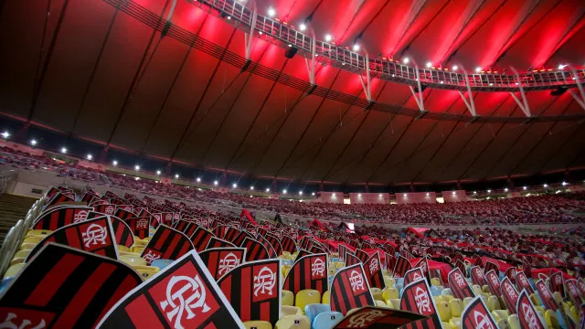 Sócios pedem afastamento de vice do Flamengo e citam atuação em SAF do Santos