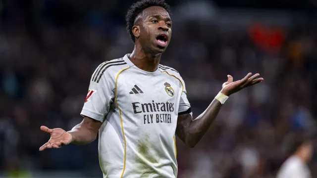 Vinícius Jr. desafia o Real Madrid: “Cristiano Ronaldo tentou e perdeu”