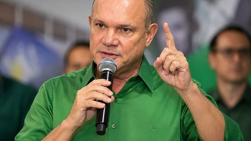 WF lamenta áudio de Medeiros, defende respeito aos eleitores e tenta conter desgaste no PL