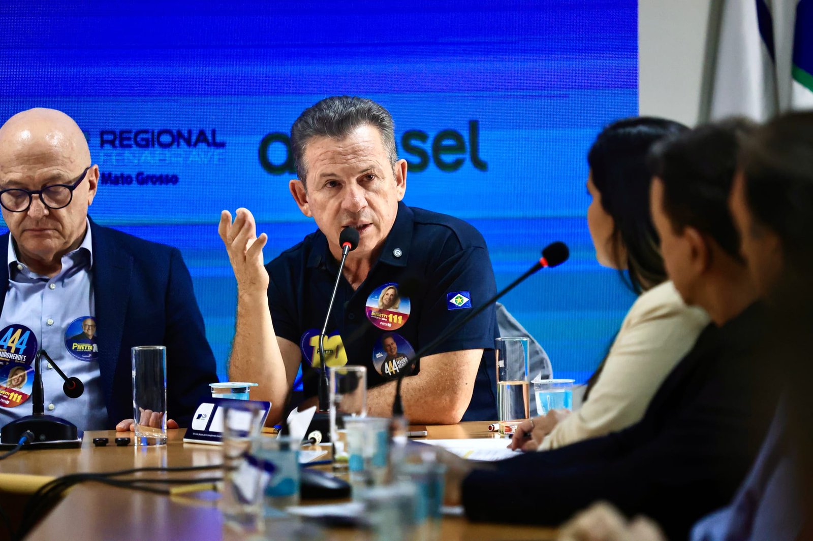 “Nosso país nunca será de 1º mundo com administração pública de 3º padrão”, diz Mauro