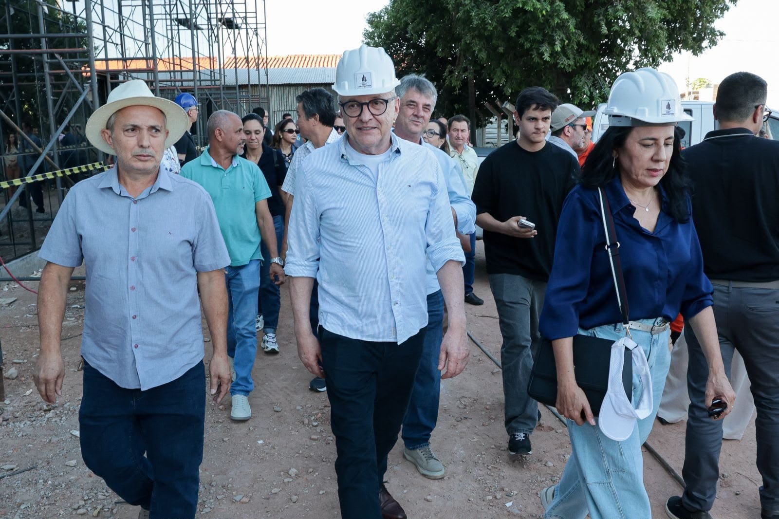 Pivetta percorre maratona de obras em Cáceres e destaca missão de “fazer a diferença na vida das pessoas”