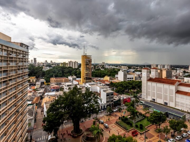 Cuiabá tem alerta para chuvas intensas e ventos de até 60 km/h para esta terça-feira