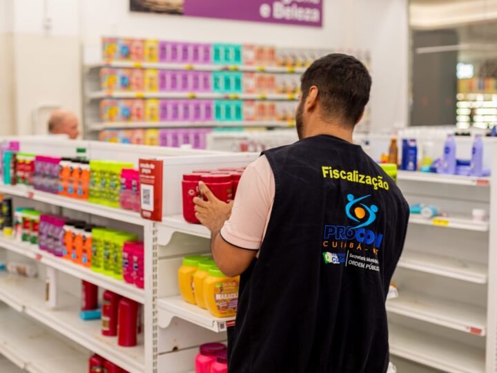 Procon apreende cerca de mil produtos durante operação em  lojas em shoppings de Cuiabá