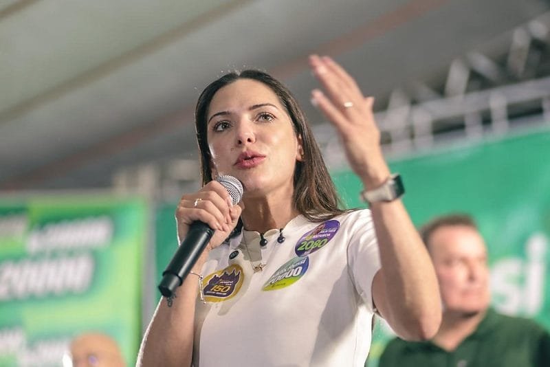 Janaina chama agro de “galinha dos ovos de ouro” e defende secretaria para o setor