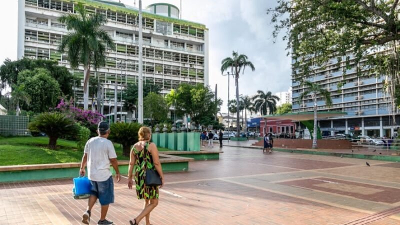 Cuiabá abre processo seletivo com 1,5 mil vagas na Educação e salários de até R$ 5,6 mil