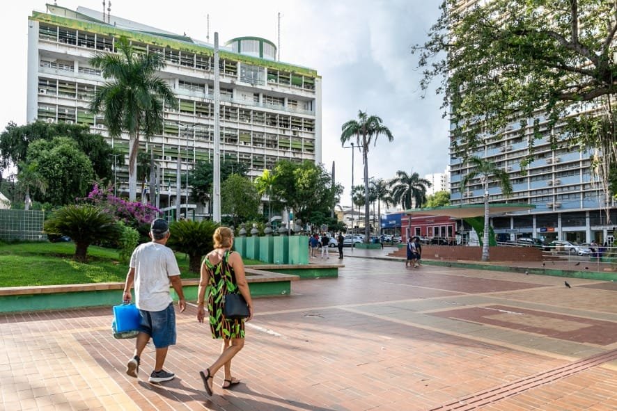 Cuiabá abre processo seletivo com 1,5 mil vagas na Educação e salários de até R$ 5,6 mil