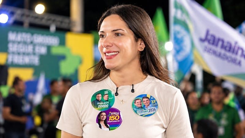 Janaina vê como positivo não ter apoio de Medeiros e diz que aliança é com Flávio e WF
