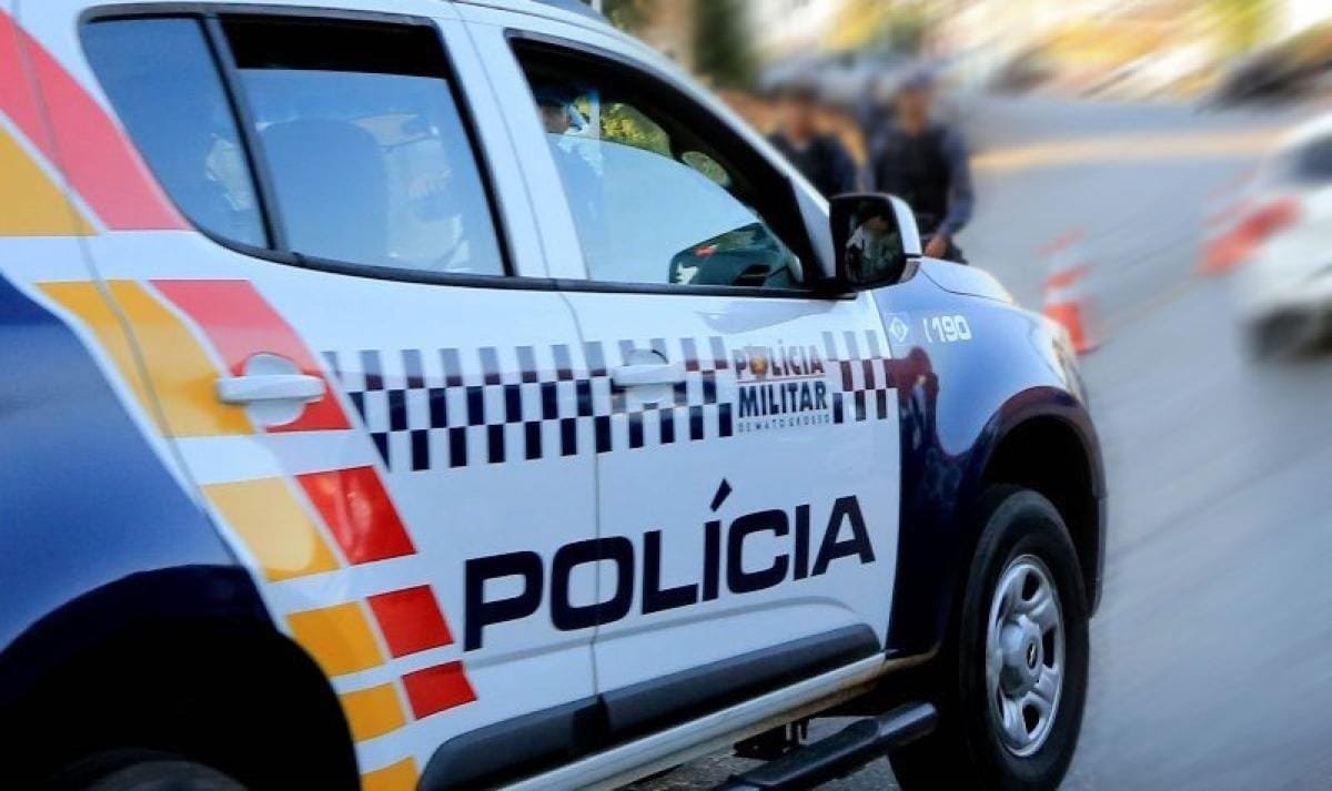 Secretário acaba detido pela PM após comprar telefone celular furtado em loja em Mato Grosso