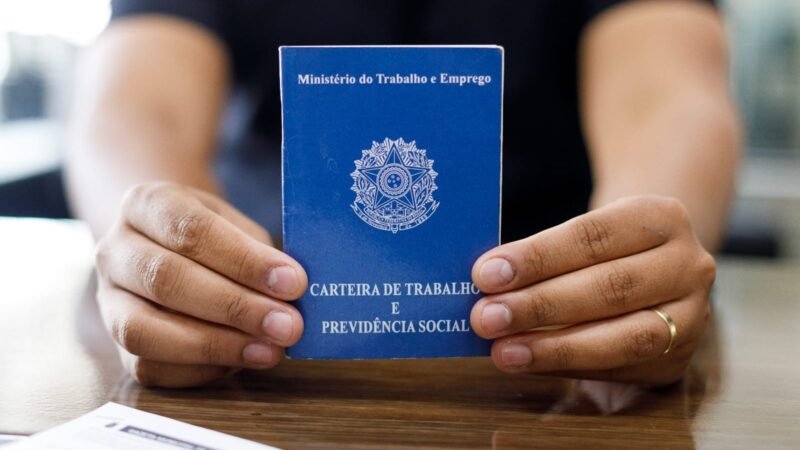 Prefeitura oferece 812 vagas de emprego nesta semana em Cuiabá