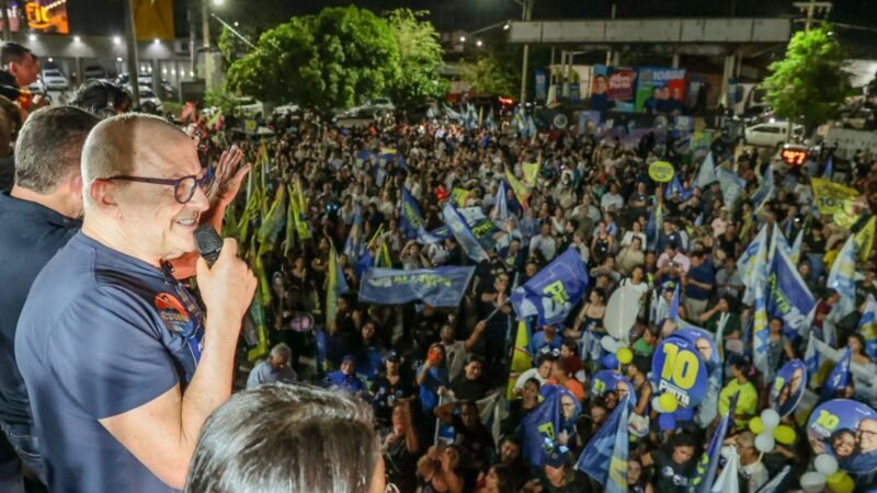 Pivetta e Mauro reúnem 6 mil pessoas na capital e prometem manter prosperidade em MT