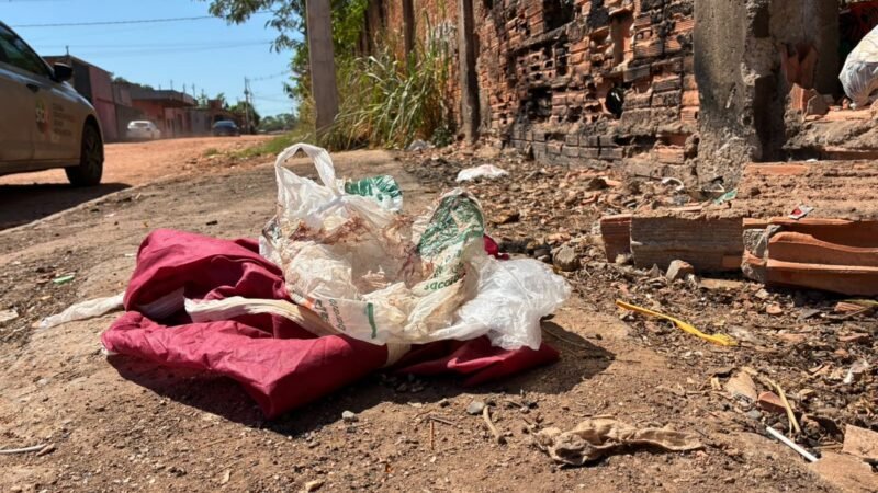 Catador de latinhas encontra recém-nascida morta em terreno baldio de bairro da capital