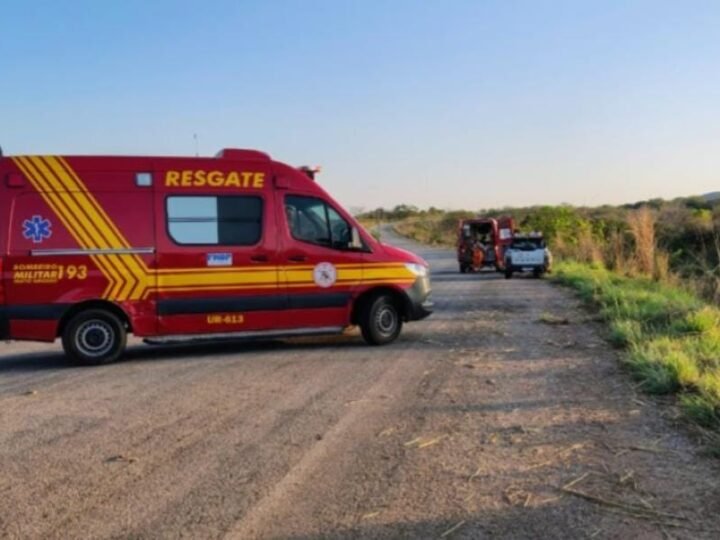 Criança de 3 anos e outras duas pessoas ficam feridas em capotamento na BR-343