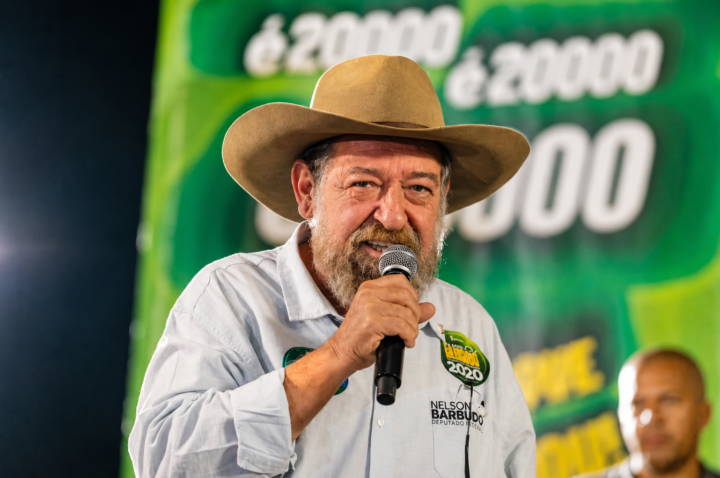 Câmara de Barra do Garças homenageia barbudo por atuação e R$ 8 milhões destinados à saúde.