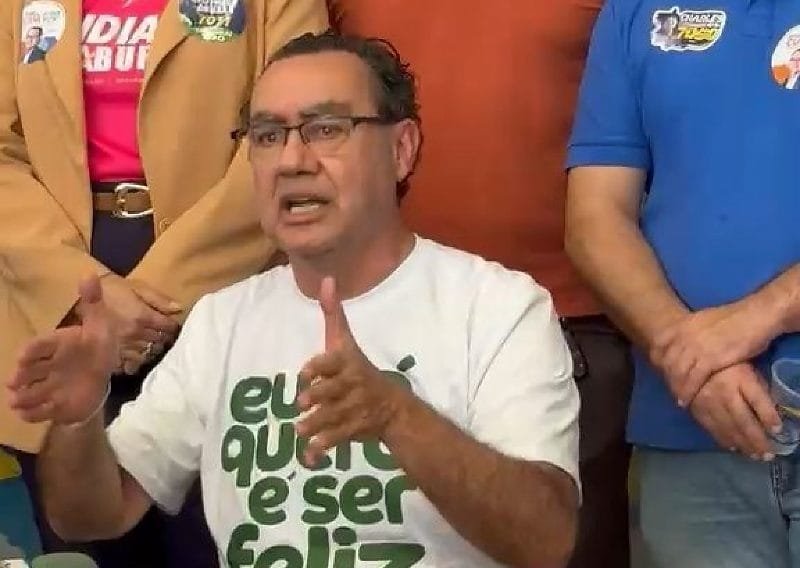 Augusto Cury dispara contra Flávio, critica polarização e prega fim do “bolsonarismo e lulismo”