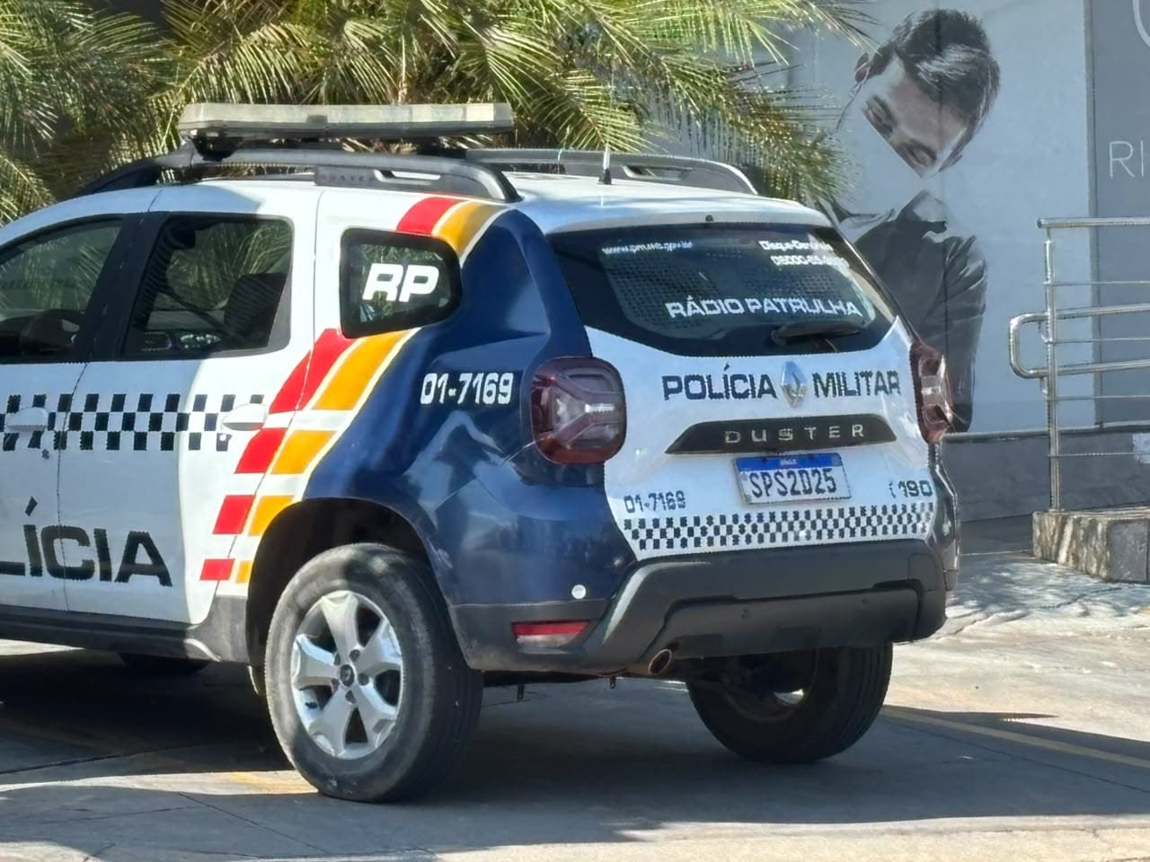 Empresário tenta matar os filhos com faca em Cuiabá e Justiça impõe medidas protetivas