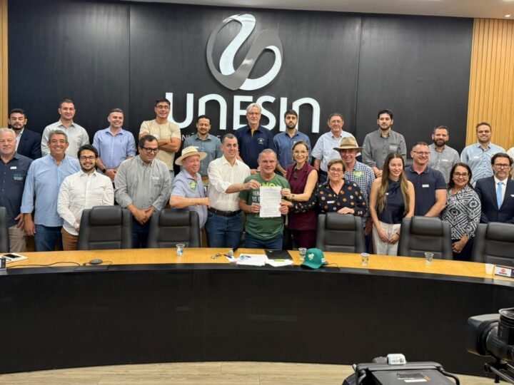 Wellington Fagundes participa de sabatina na Unesin, em Sinop