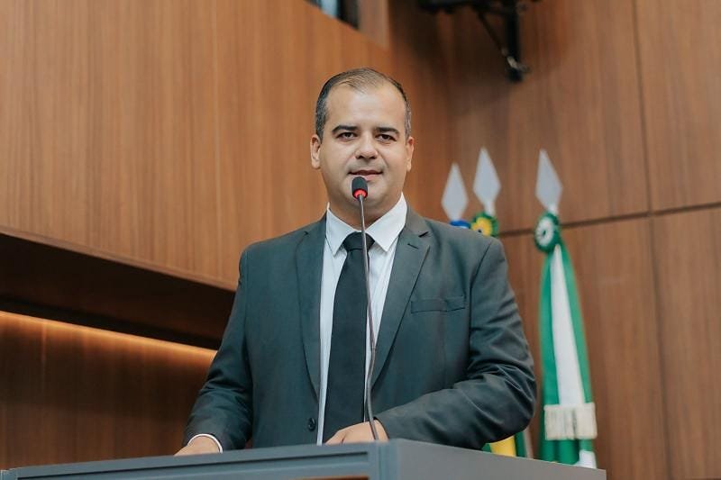 Ilde Taques defende chapa única na Câmara e admite composição até com Paula