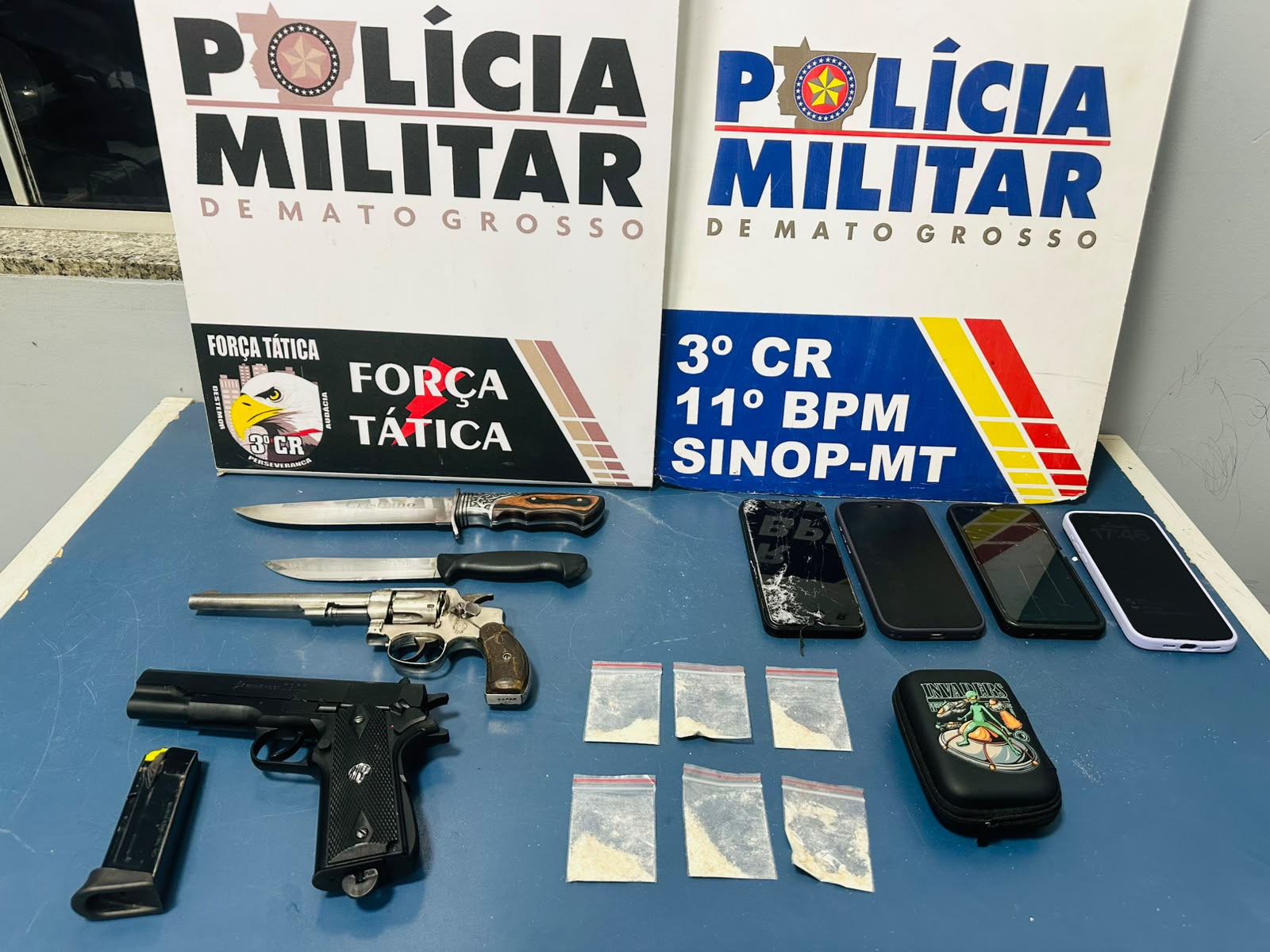 Força Tática da PM prende dois faccionados e resgata vítima mantida em cárcere em MT
