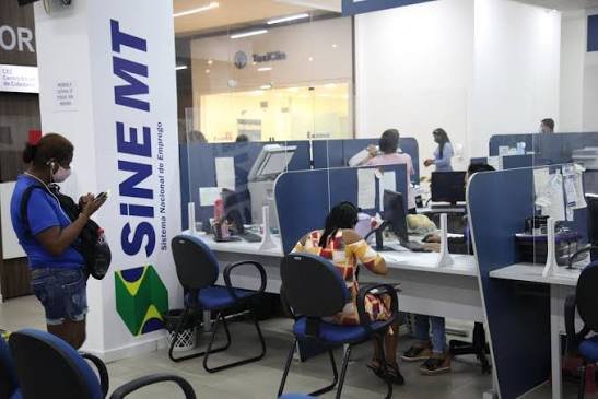 Sine disponibiliza mais de 2,1 mil vagas de emprego nesta semana em vários municípios