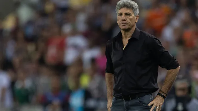 Grêmio anuncia a contratação do técnico Renato Gaúcho