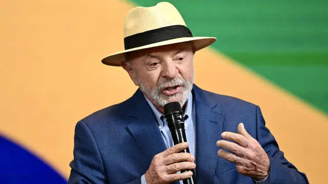 Governo vai chamar clubes de futebol para falar de bets