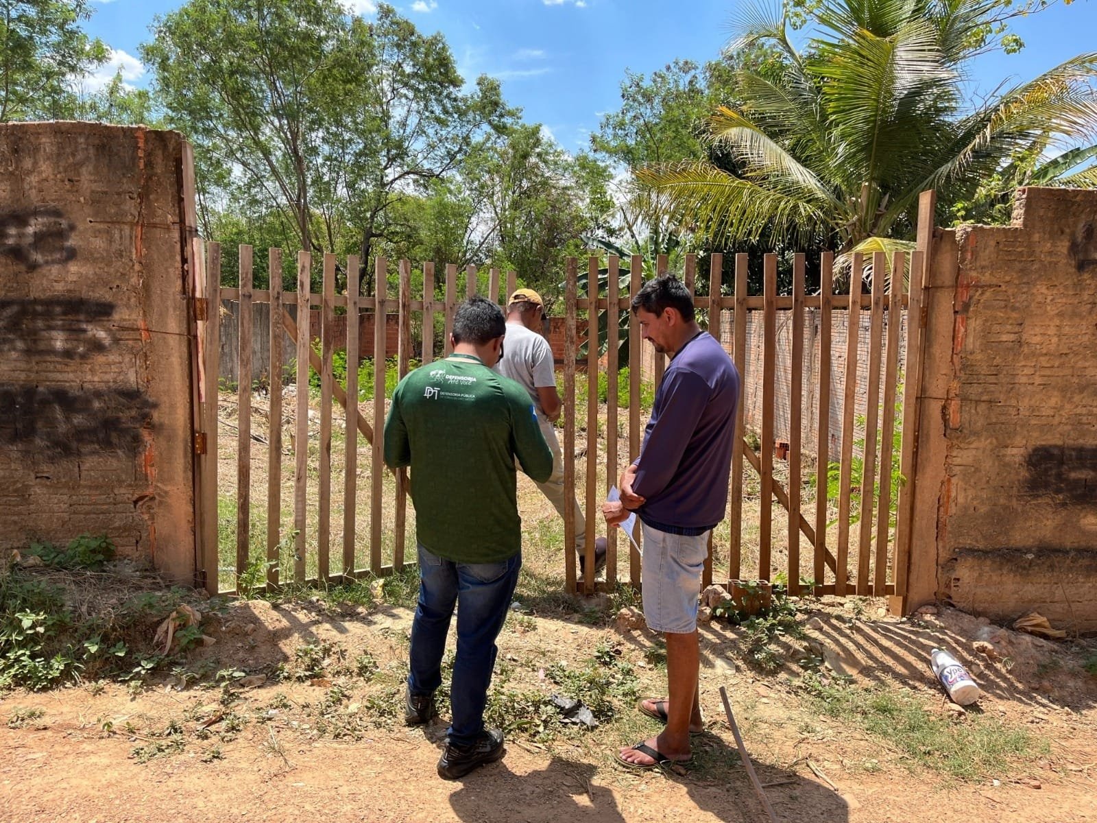 Justiça determina desocupação de área com 4,2 hectares  invadida por 130 famílias em Cuiabá